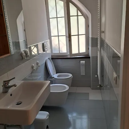 Mirida Nyaraló Pesaro